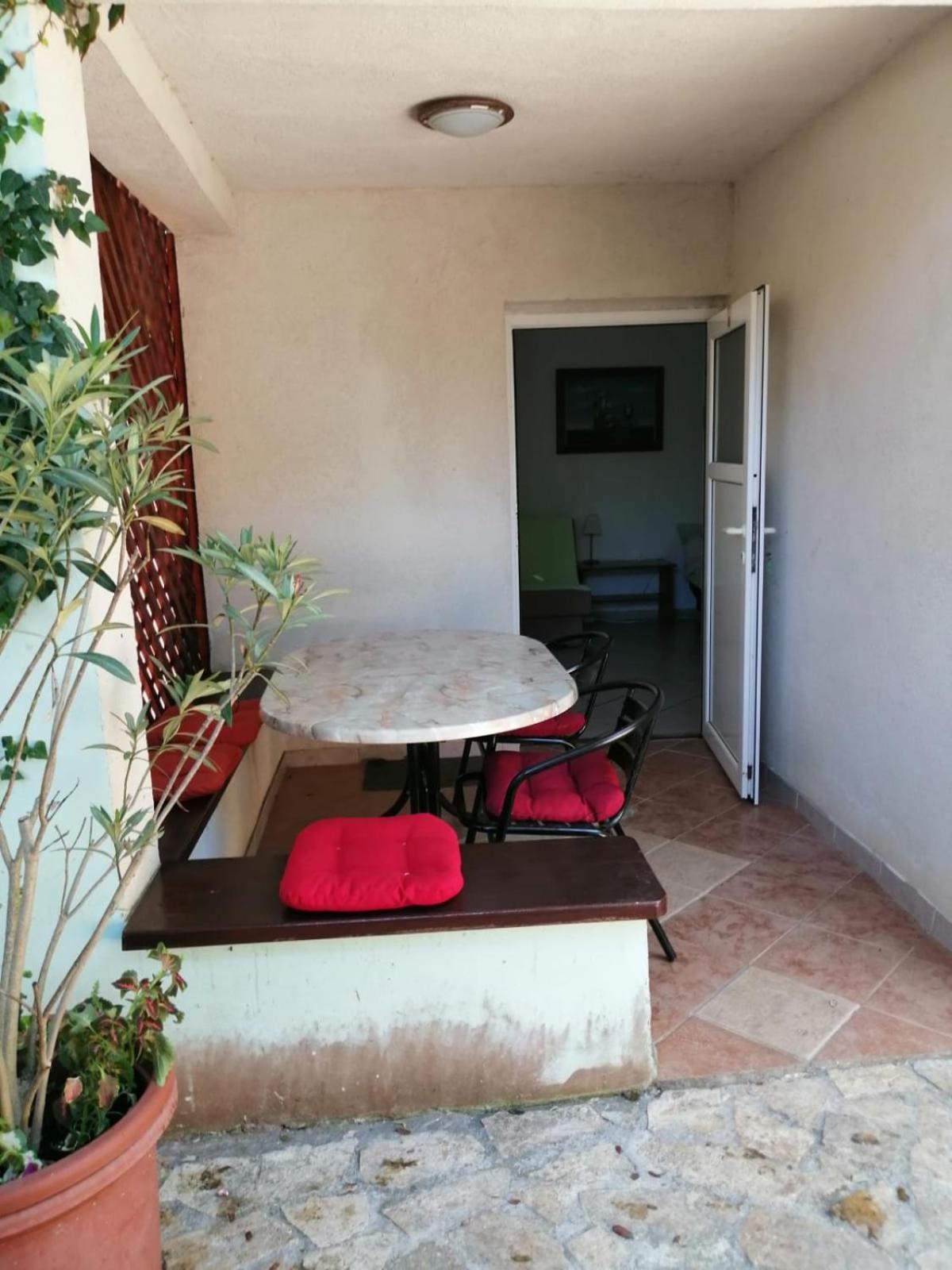 Beta - Apartment *